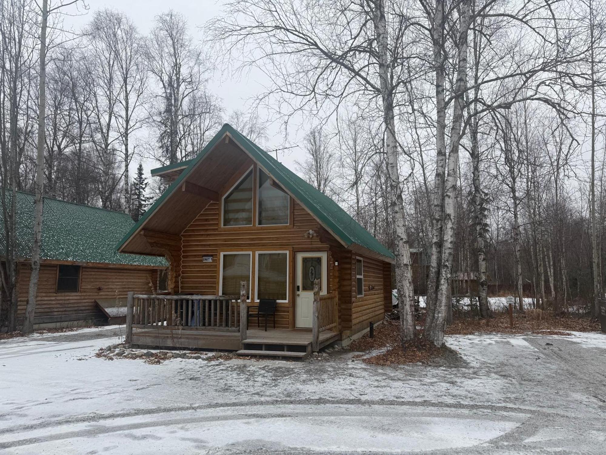 Talkeetna Log Cabin With Hot Tub Unit 1 Exterior photo