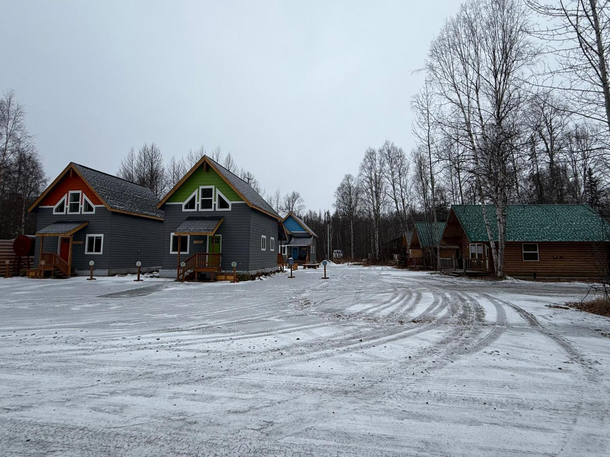 Talkeetna Log Cabin With Hot Tub Unit 1 Exterior photo